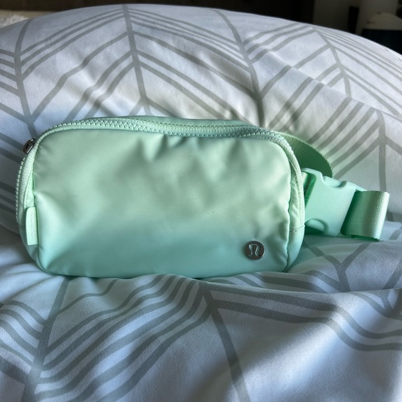 lululemon athletica Other - EUC Lululemon belt bag